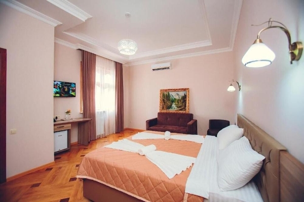 Daisi-Sunset Hotel (Batumi)